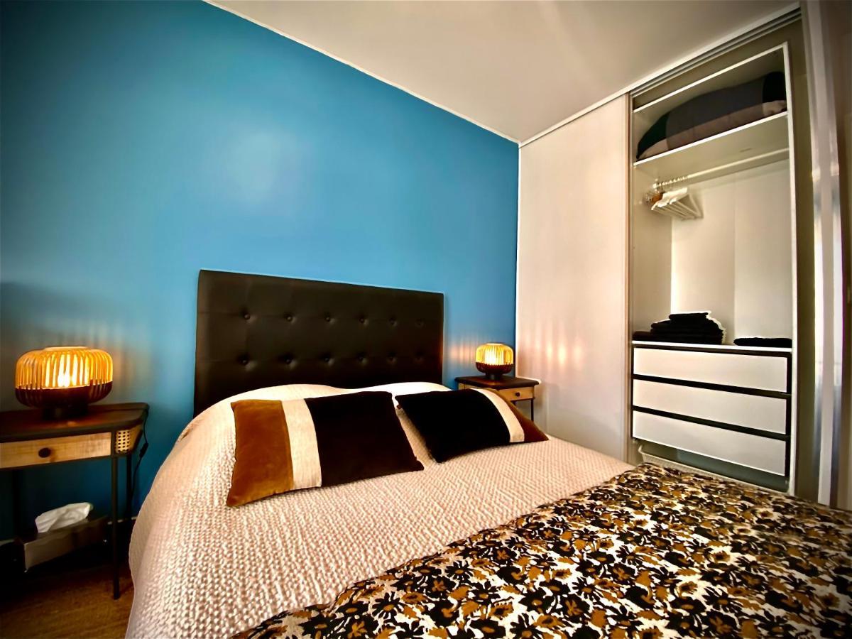 Double Room with Private External Bathroom