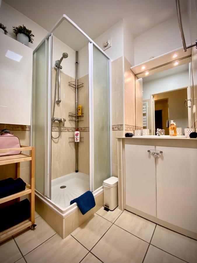 Double Room with Private External Bathroom