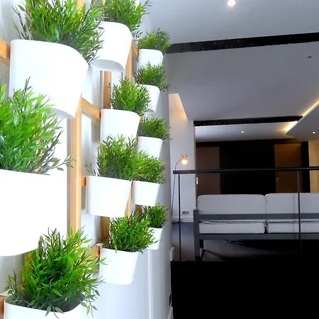 Studio Luxe Hyper Centre Piscine-3